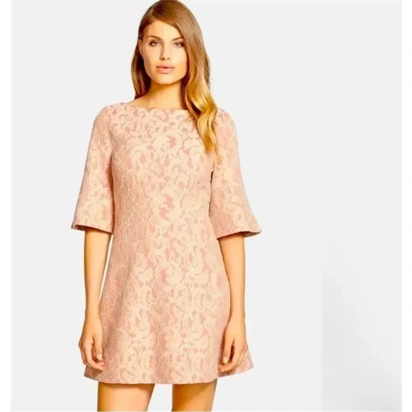 Cynthia Steffe Saira Bell Sleeves Mauve Lace Dress Sz 4 - Picture 1 of 10